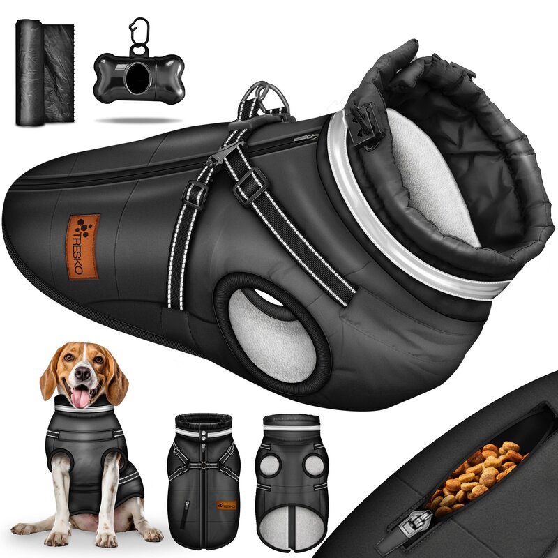 TRESKO® Hundejacke Schwarz / Größe S Winter mit Reflektoren inkl. 15 Stück Kotbeutel + Spender | Hunderegenmantel wasserdicht | Hundemantel inkl. Geschirr | Hunde Winterweste gefüttert
